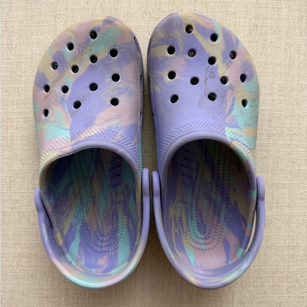 CROCS Iridescent Purple-Green Clog Sole